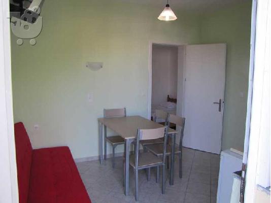 Worst Dirty Hotel Caldera View Bungalows Resort Santorini Greece